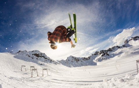 世界杯官方版-亚洲风暴席卷，高卢雄鸡淘汰赛征途悬念丛生